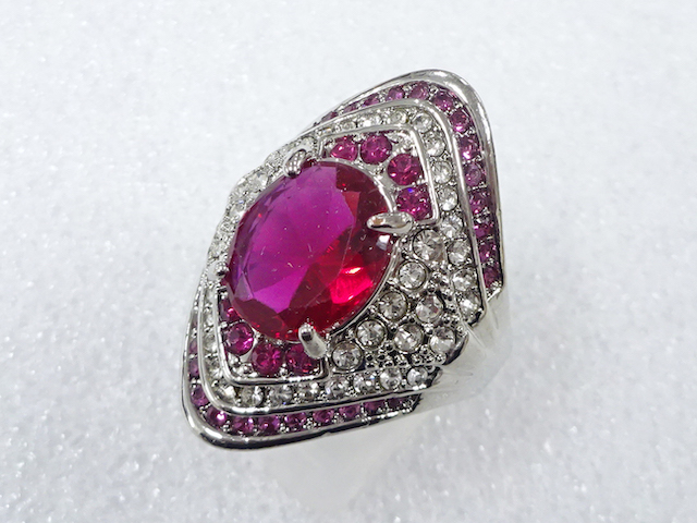 Japanese Kimono / Antique Accessories Metal